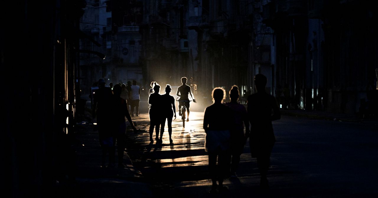 Life in Cuba Under Trumps Pressure Campaign: No Electricity, No Oil, and Impossible Choices
